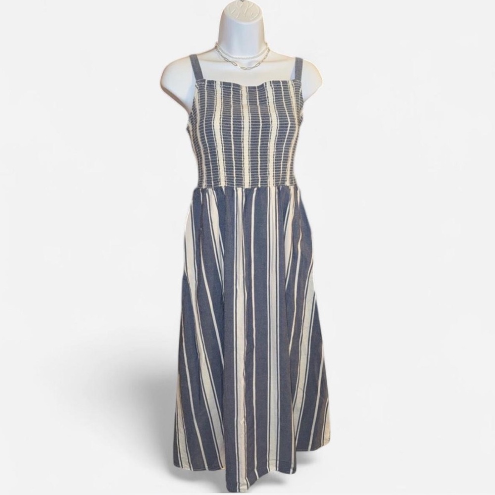 Old Navy Navy and Cream Striped Maxi Dress